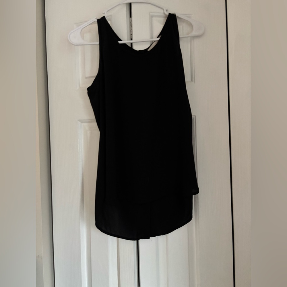 Black Sleeveless Top